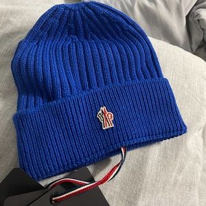 Blue Moncler beanie with tags - Unisex